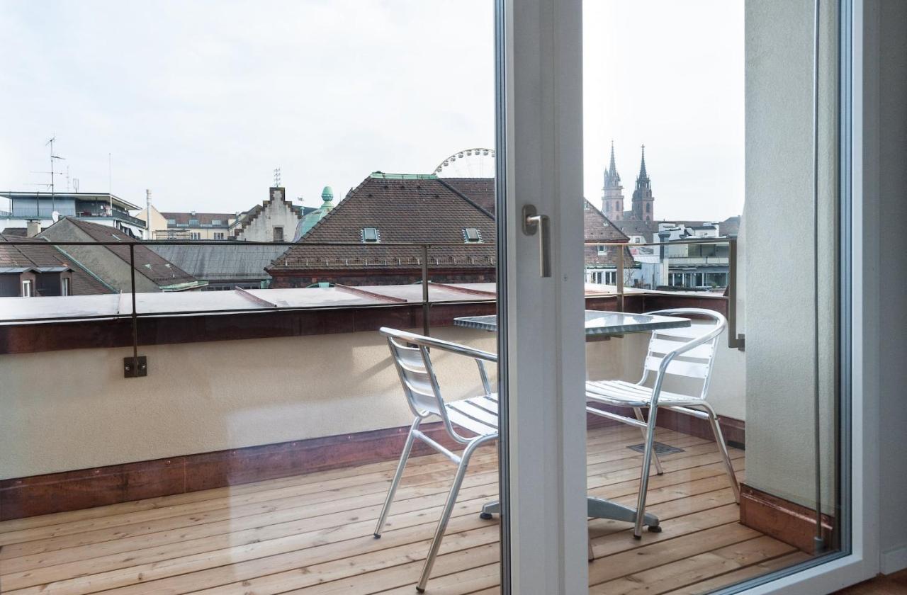 Hitrental Marktplatz Apartments บาเซิล ภายนอก รูปภาพ